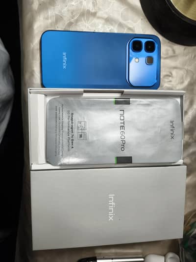 Note 60 Pro 16/256 With Wireless Powerbank