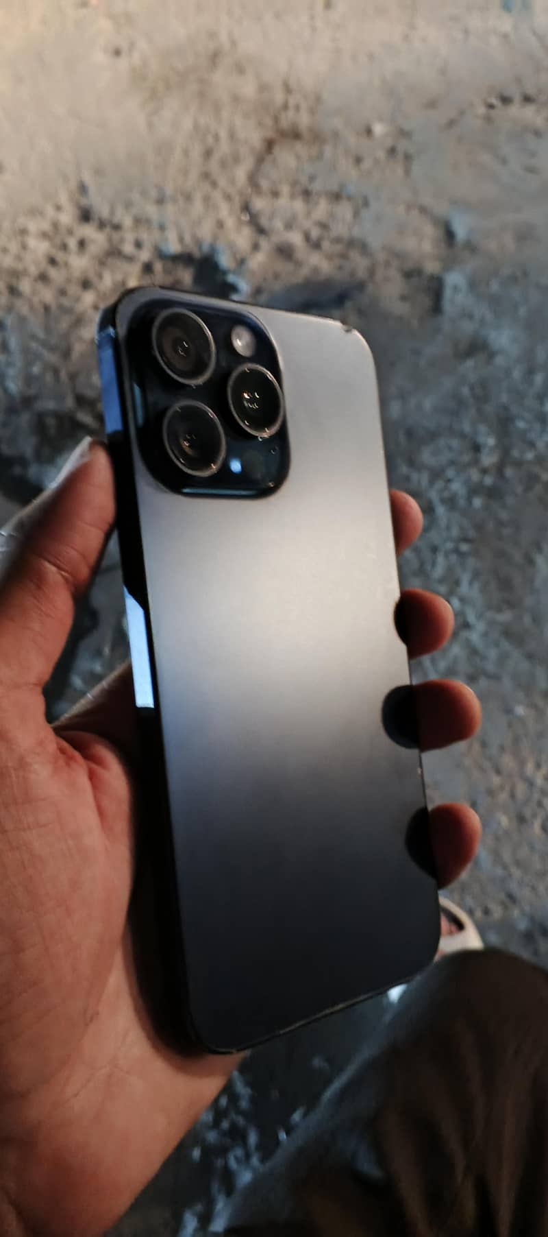 IPHONE 15PRO MAX 0