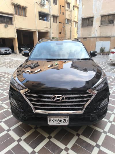 Hyundai Tucson Brand New Condition Milage 17K