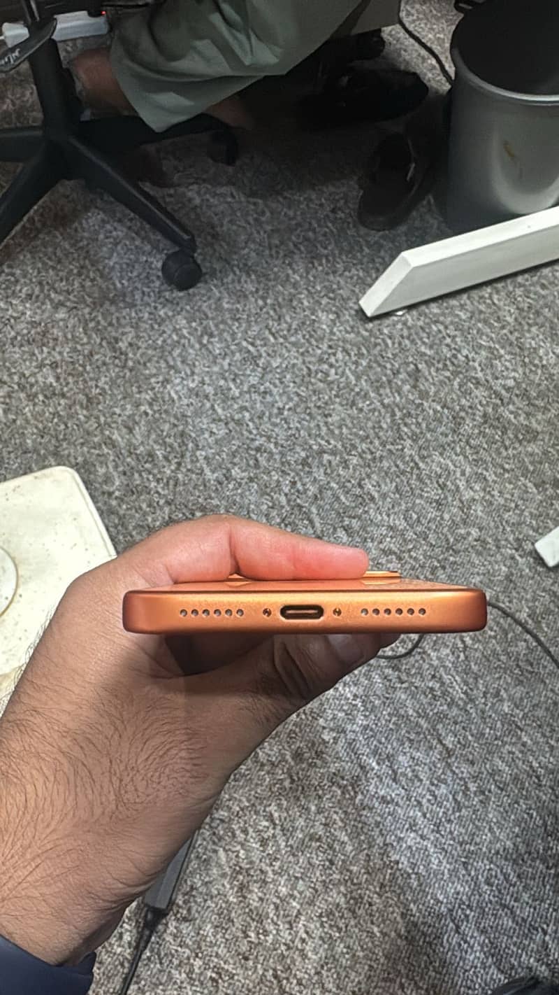 Iphone 17 Pro Max 3