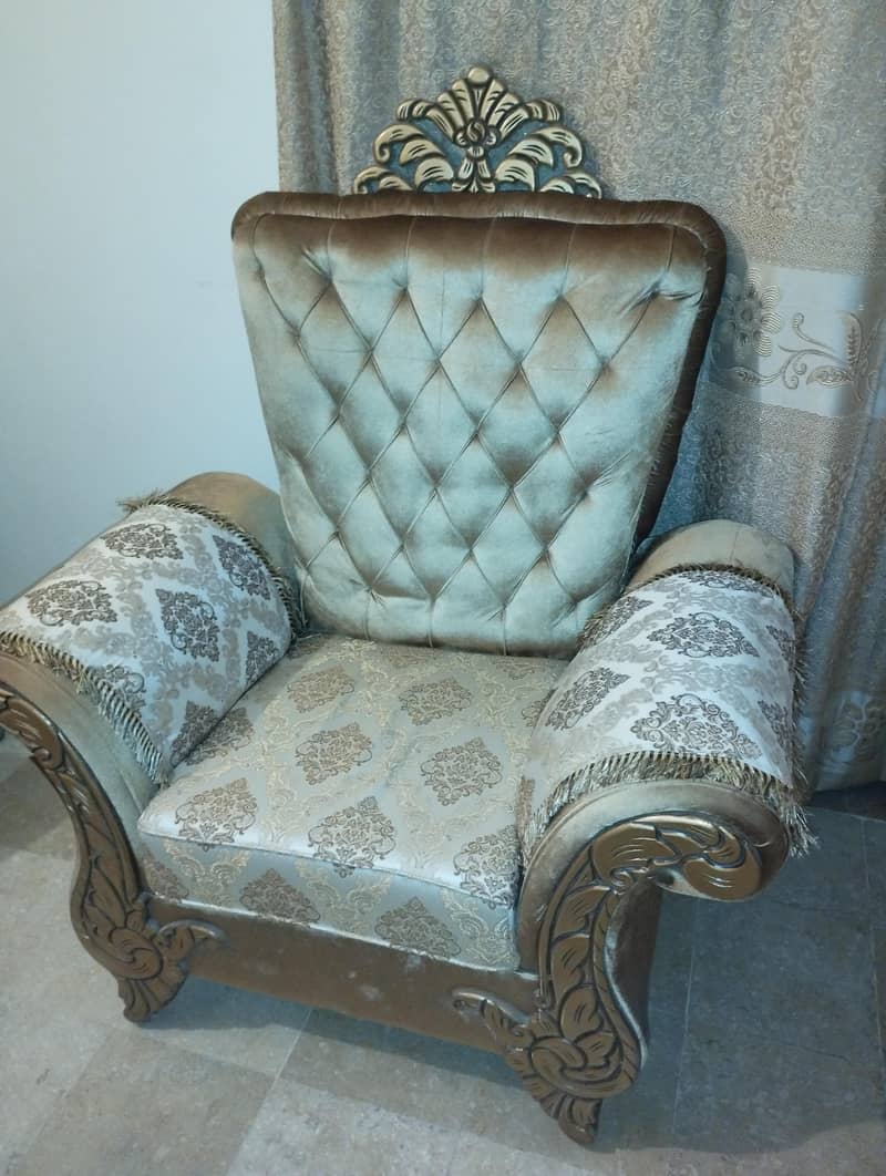 Stylish New Sofa Set 2
