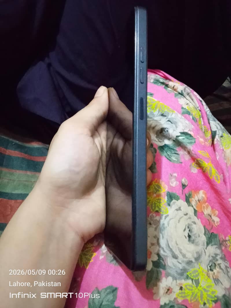 mobile tecno 5