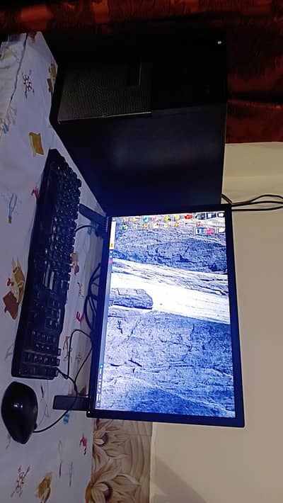 Dell core i3 4 gen 512 GB Hard disk
