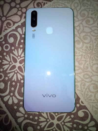 Vivo Y17