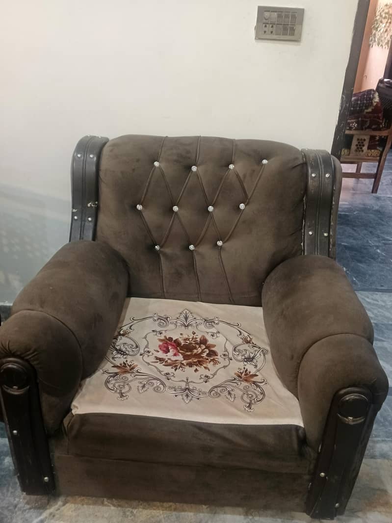 5sester sofa 0