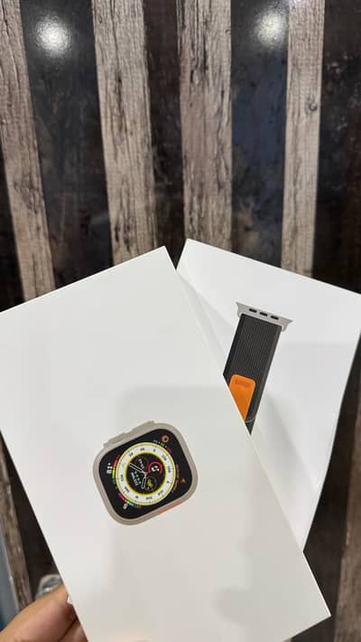 Apple Watch Ultra 1 Complete Box