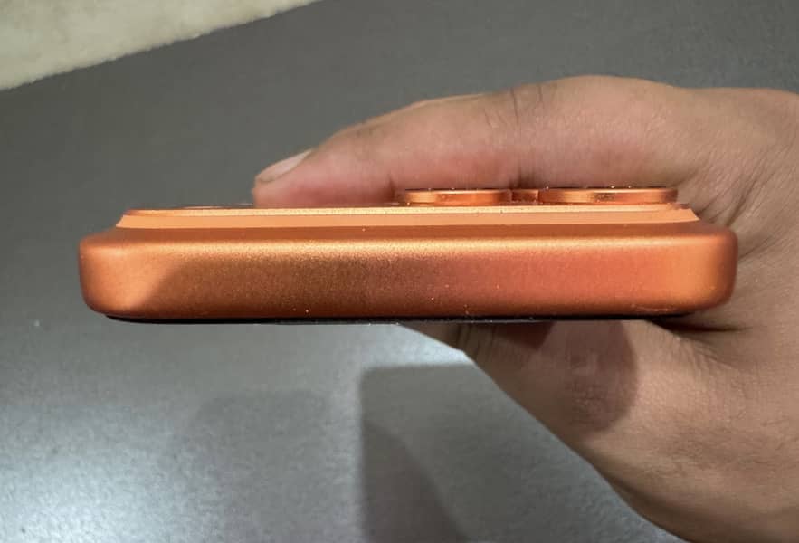 Iphon 17 Pro Max 3