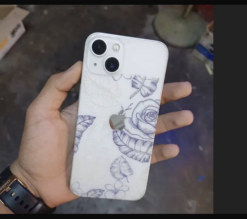 iPhone 13 2