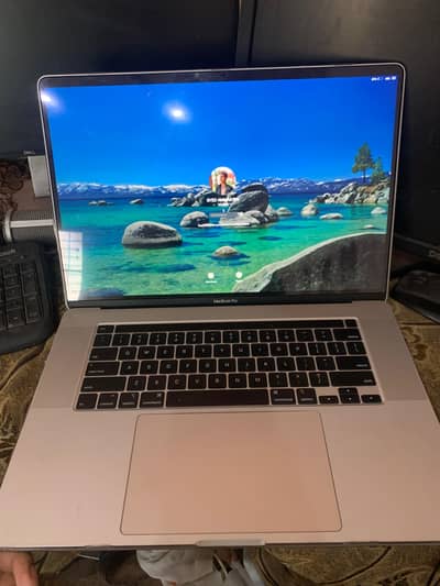 mackbook pro 2019 16inch 32/512