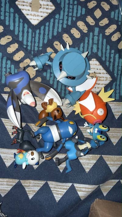 Pokemon Figures & Toys