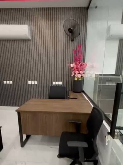 325 Square Feet Office Available For rent In Jinnah Colony Faisalabad