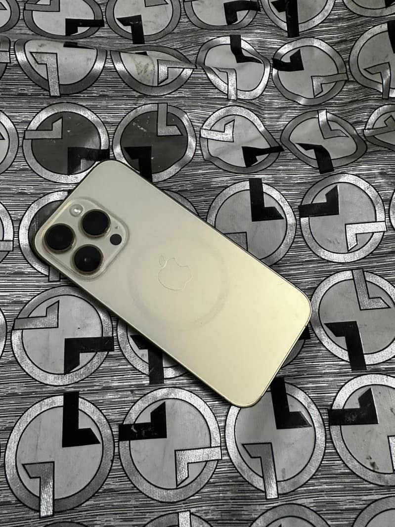 Iphone 14 pro ( jv ) 2