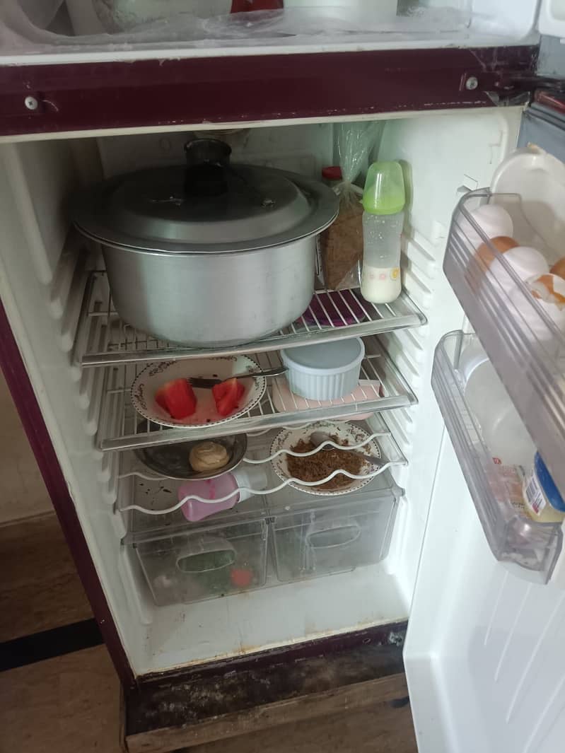 Orient refrigirator 1