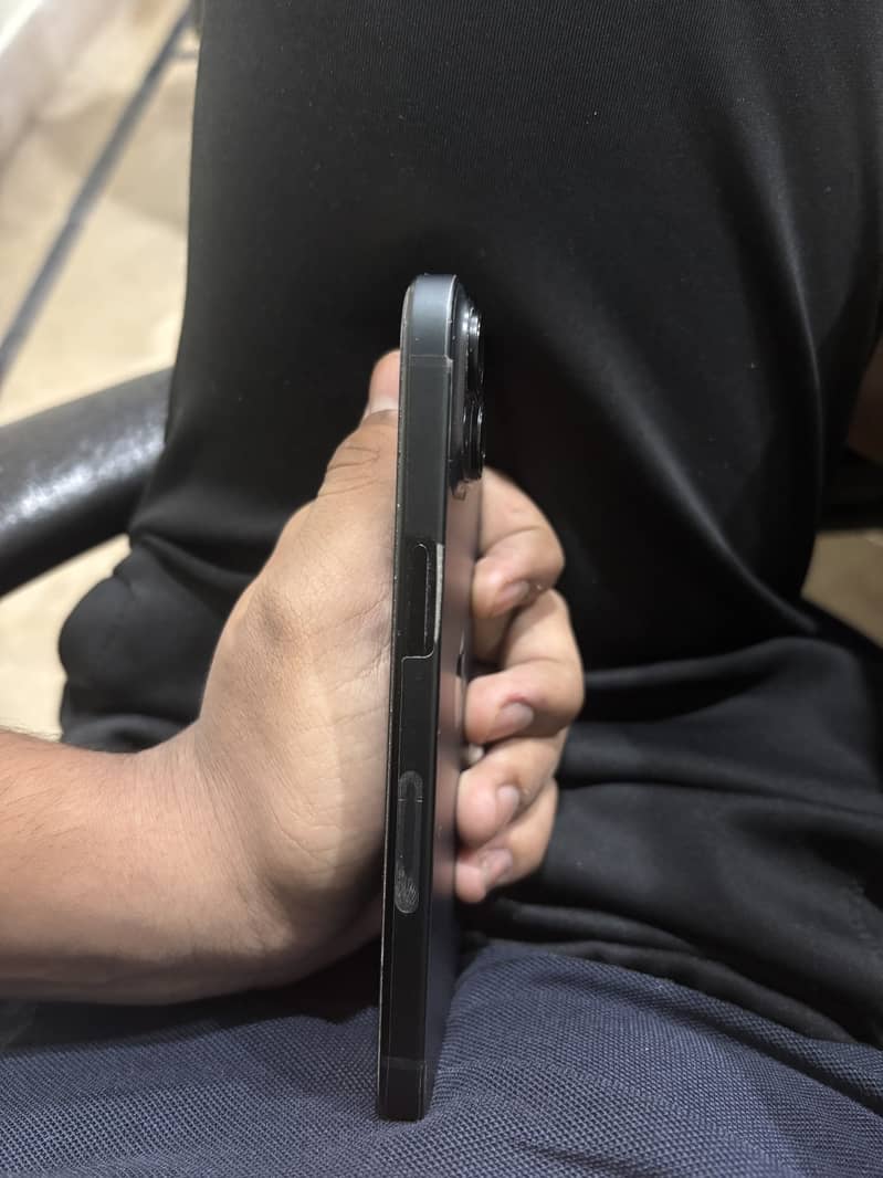 Iphone 15 jv 4