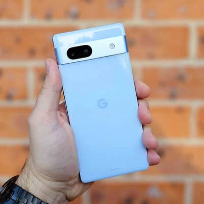 Google Pixel 7a sky blue color