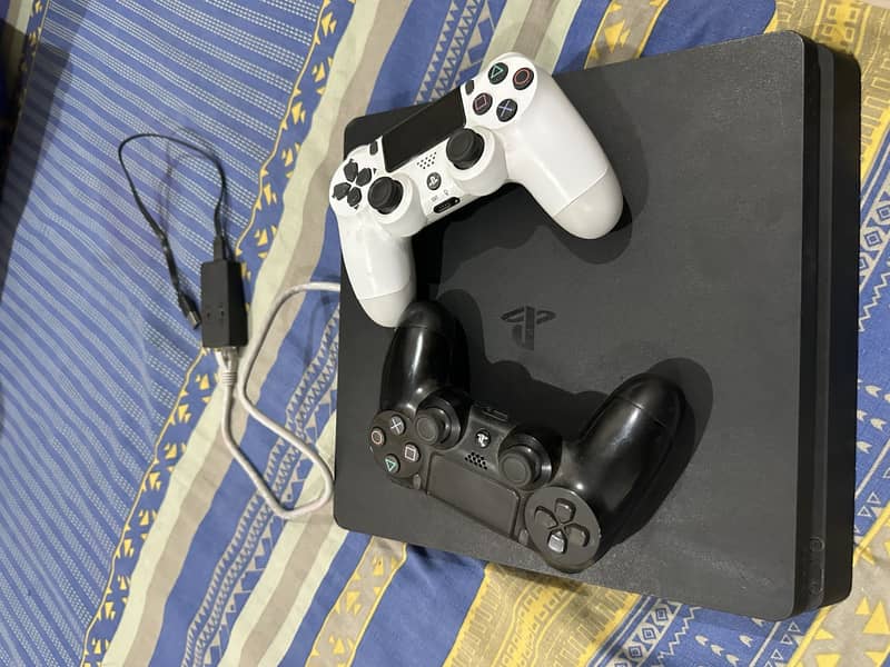 Ps4 slim 0
