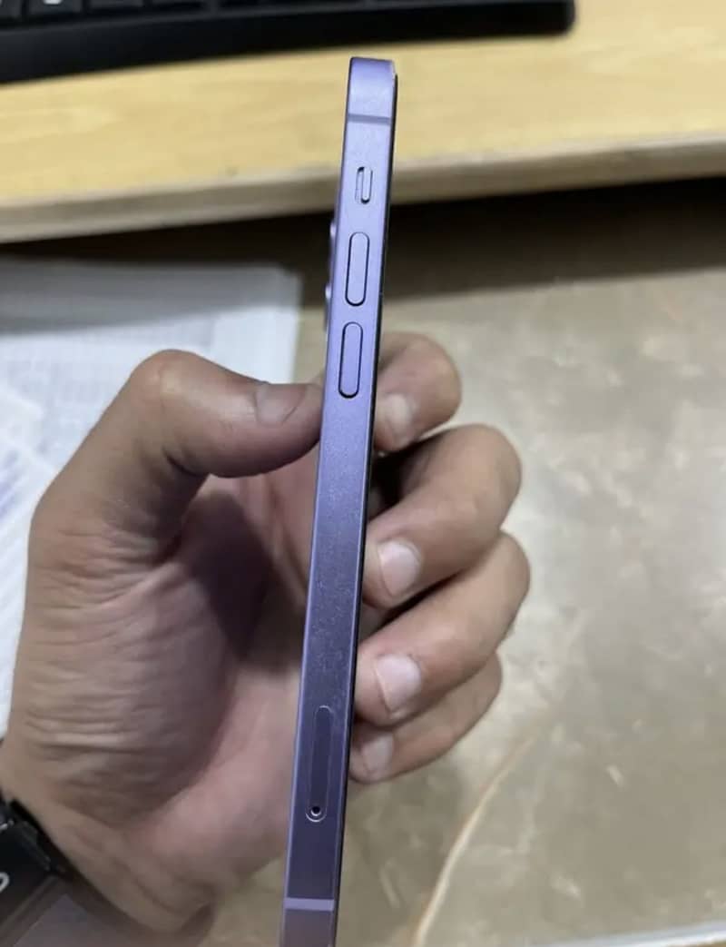 Iphone 12 2