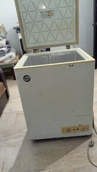 pel 1 door fridge for sale urgent