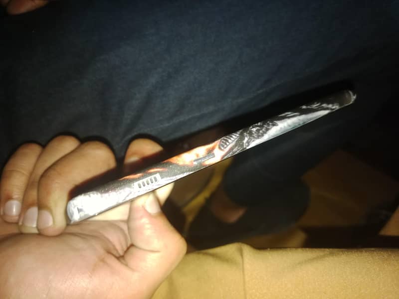 samsung A8 5