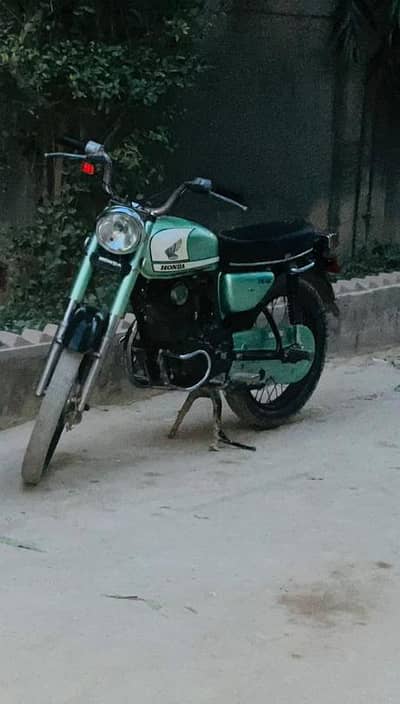 Honda CB 180 Model 1983