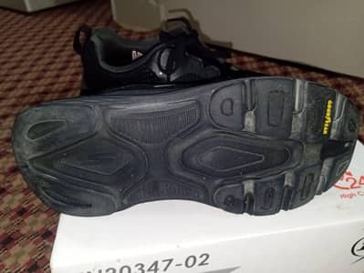 Skechers