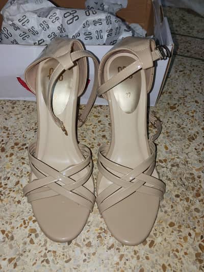 ECS original heels shoes for sale brand new