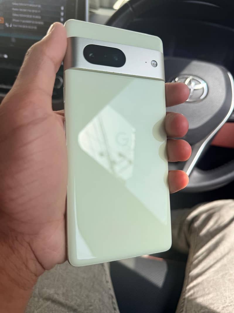 Google pixel 7 2