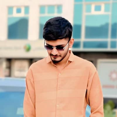 UMAR SALEEM