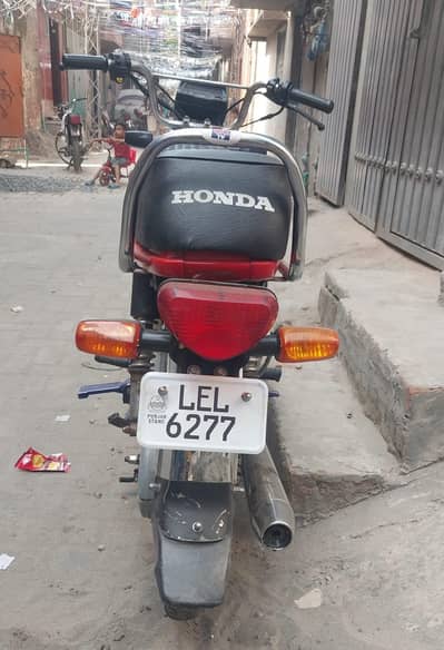 mreto 9 model ha bike ok ha koi masla ni ha condition b 10/8 ha
