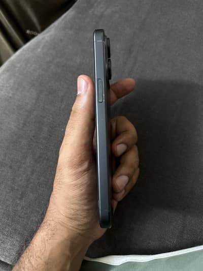 Iphone 15 pro max 256gb aprove
