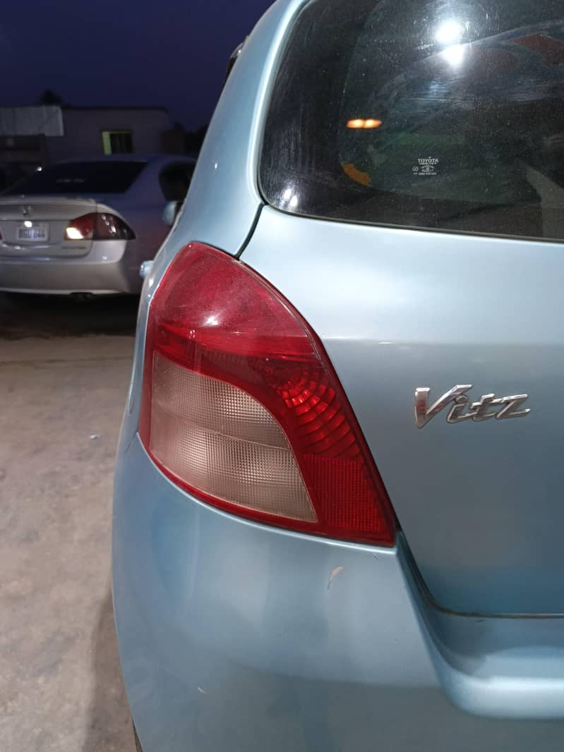 vitz 5/8 model push start 1