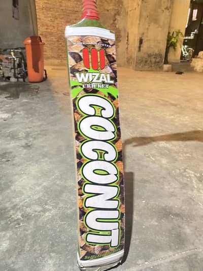 Cocunt bat for sale slighty used chemical coated