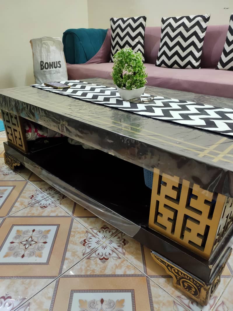 Center Table 1