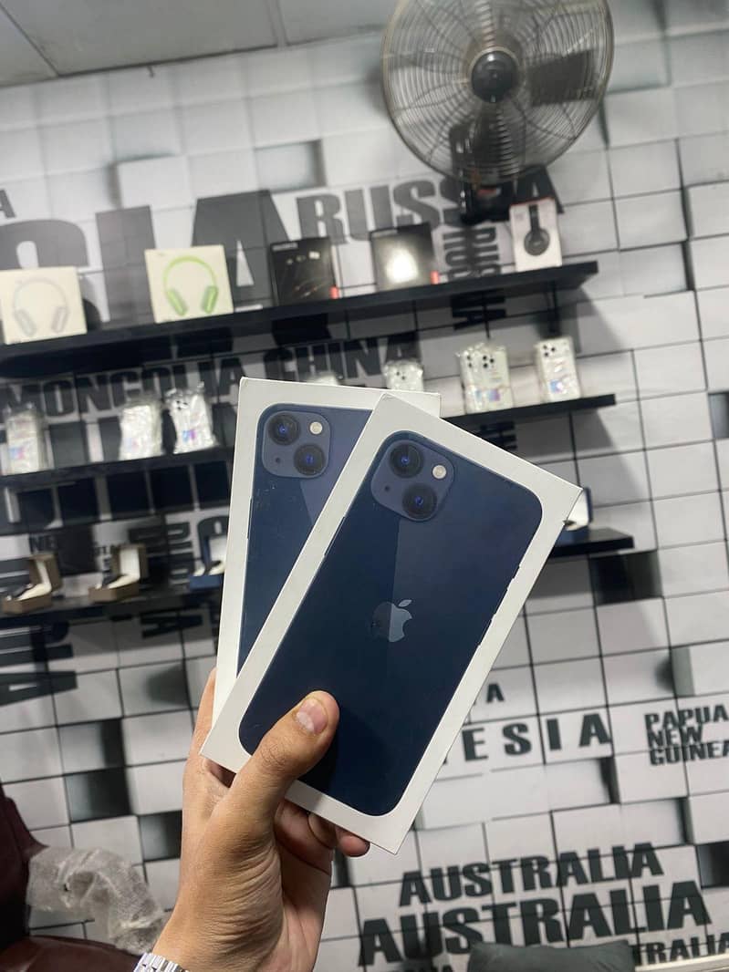 Iphone 13 Non active 1