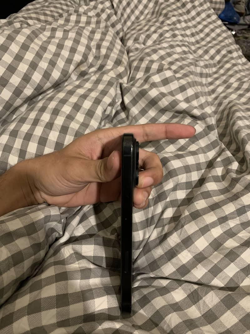 Iphone 16 pro 2