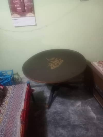 dyining table
