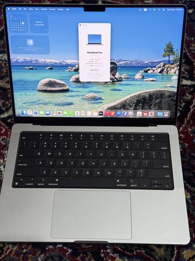 MacBook Pro M4 14”16/512 just 61cycles silver