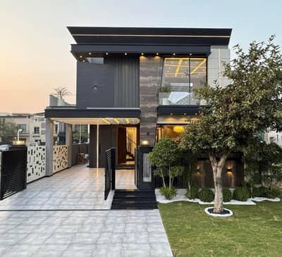 10 Marla Ultra Modern Design House For Sale Main Boulevard Dha Lahore Direct Access To Dollmen Mall & Ring Road