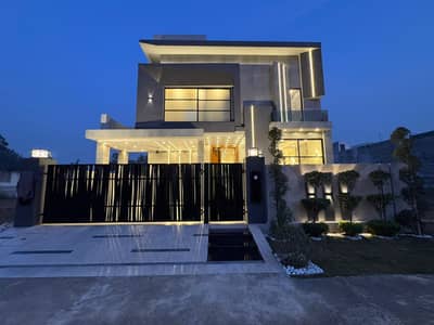10 Marla House For Sale Phase 1 Dha Lahore