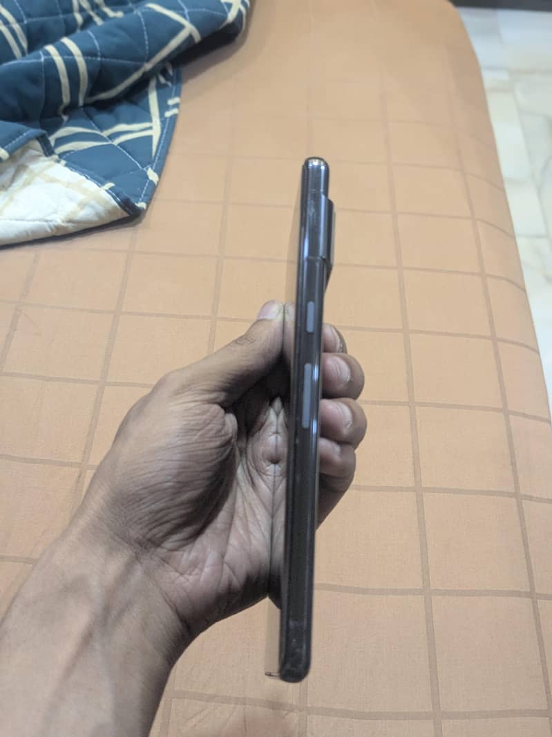 Google Pixel 7 Pro 4