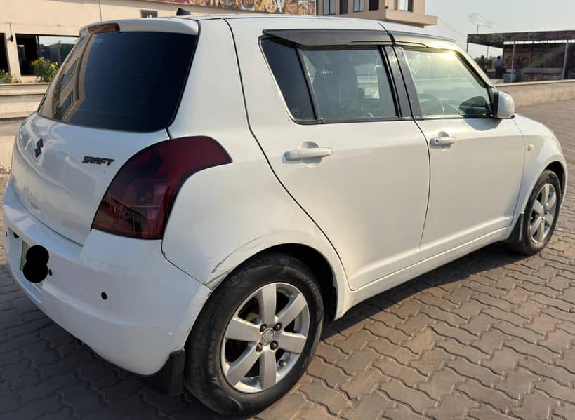 Swift DLX Automatic 2016 3