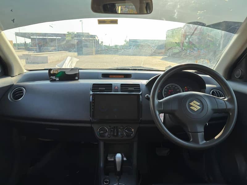 Swift DLX Automatic 2016 5