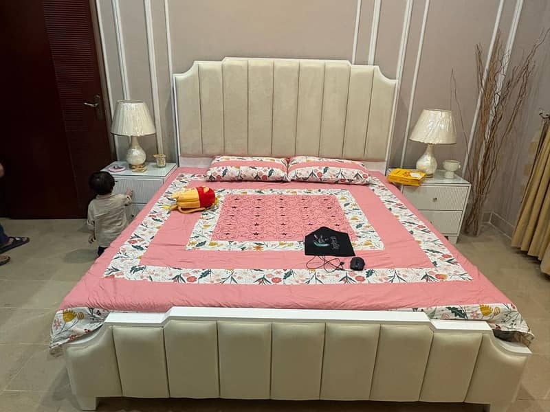 Bed dressing two sides tabla 2