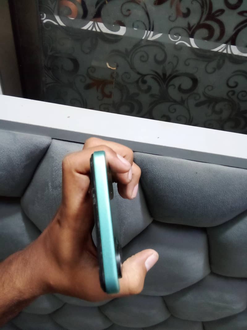 Tecno Camon 19 4