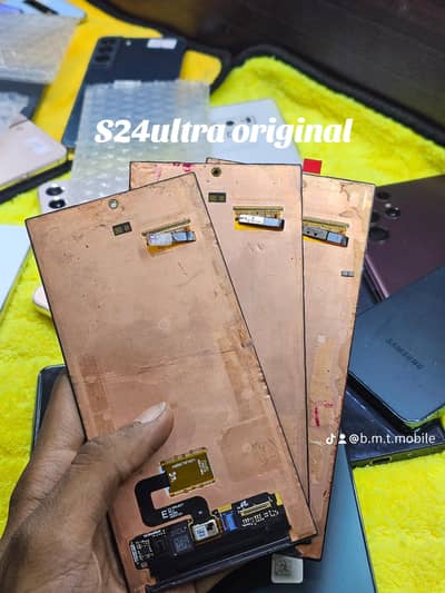 S23ultra zflip4 fold3 fold4 note10 panels available
