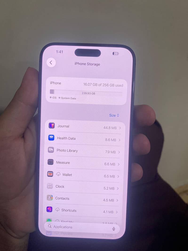 IPhone 15 Pro Max 4