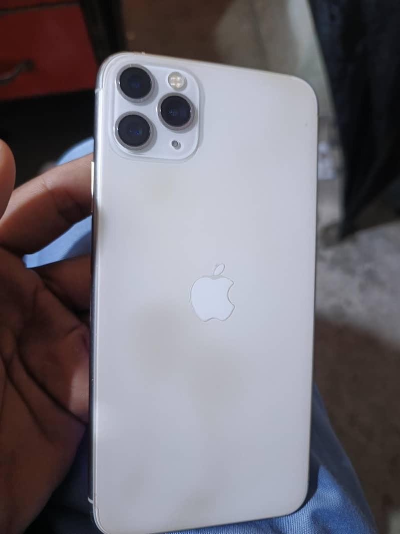 IPhone 11 Pro Max 0