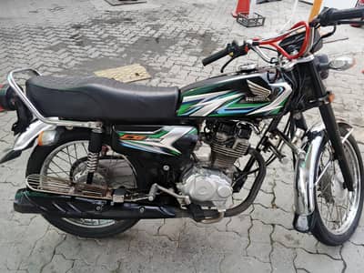 Honda CG 125 2023 model