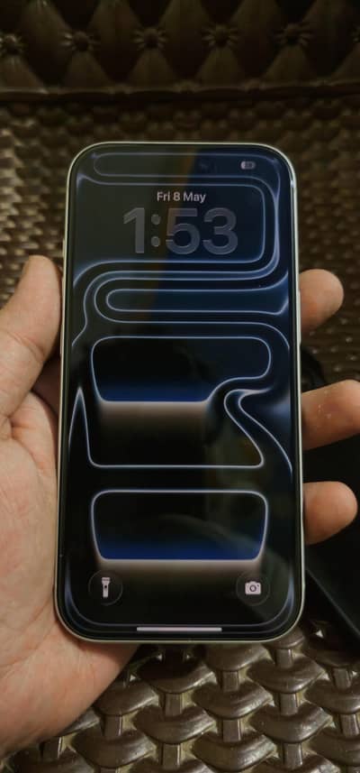 iphone 17 pro Silver JV 10/10