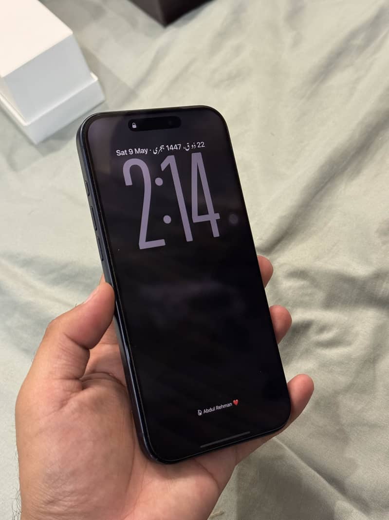 Iphone 17 Pro Max PTA 4